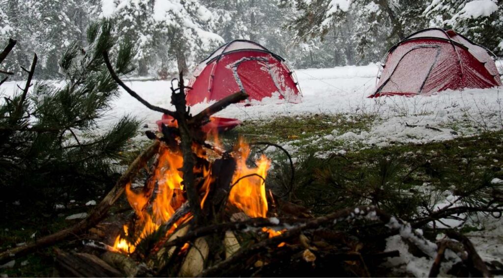 How To Stay Warm During Winter Camping?